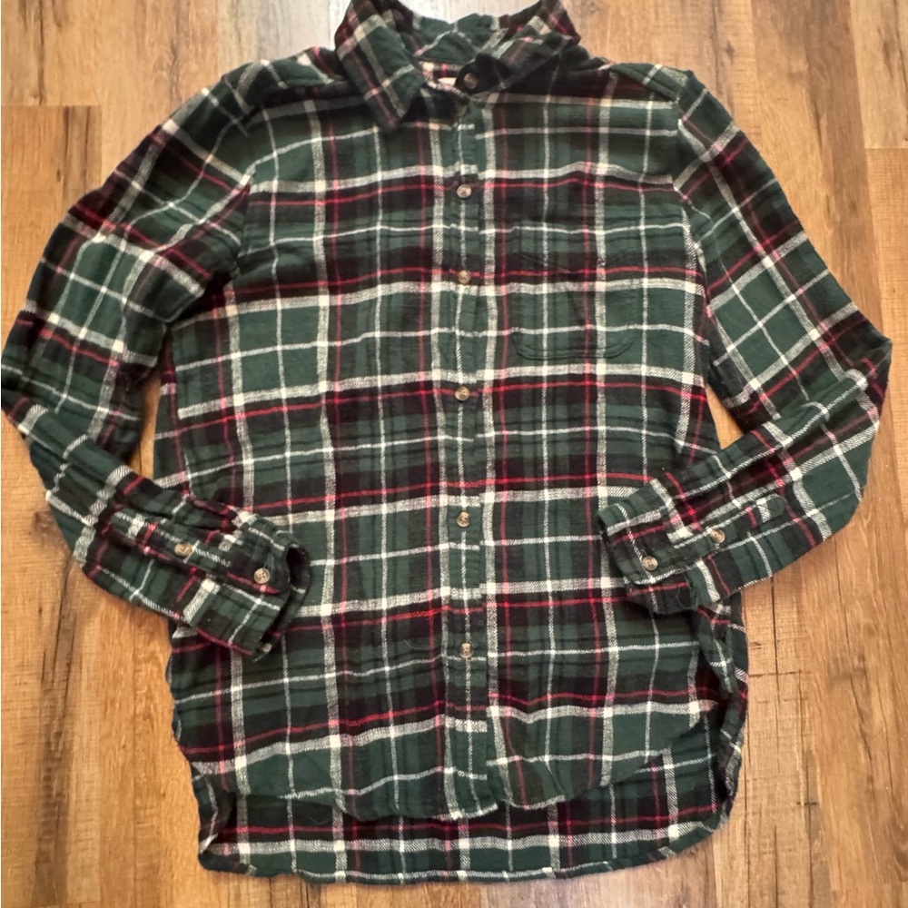 American Eagle Women’s Green Plaid Shirt